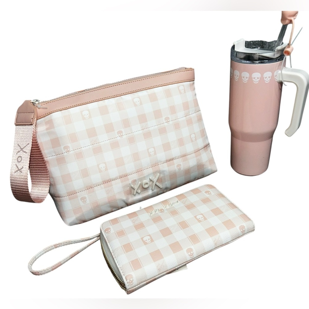 🔥BUNDLE🔥 Betsey Johnson Peach Wristlet, Tumbler, Straw 3 Pc Set. Wristlet Wallet